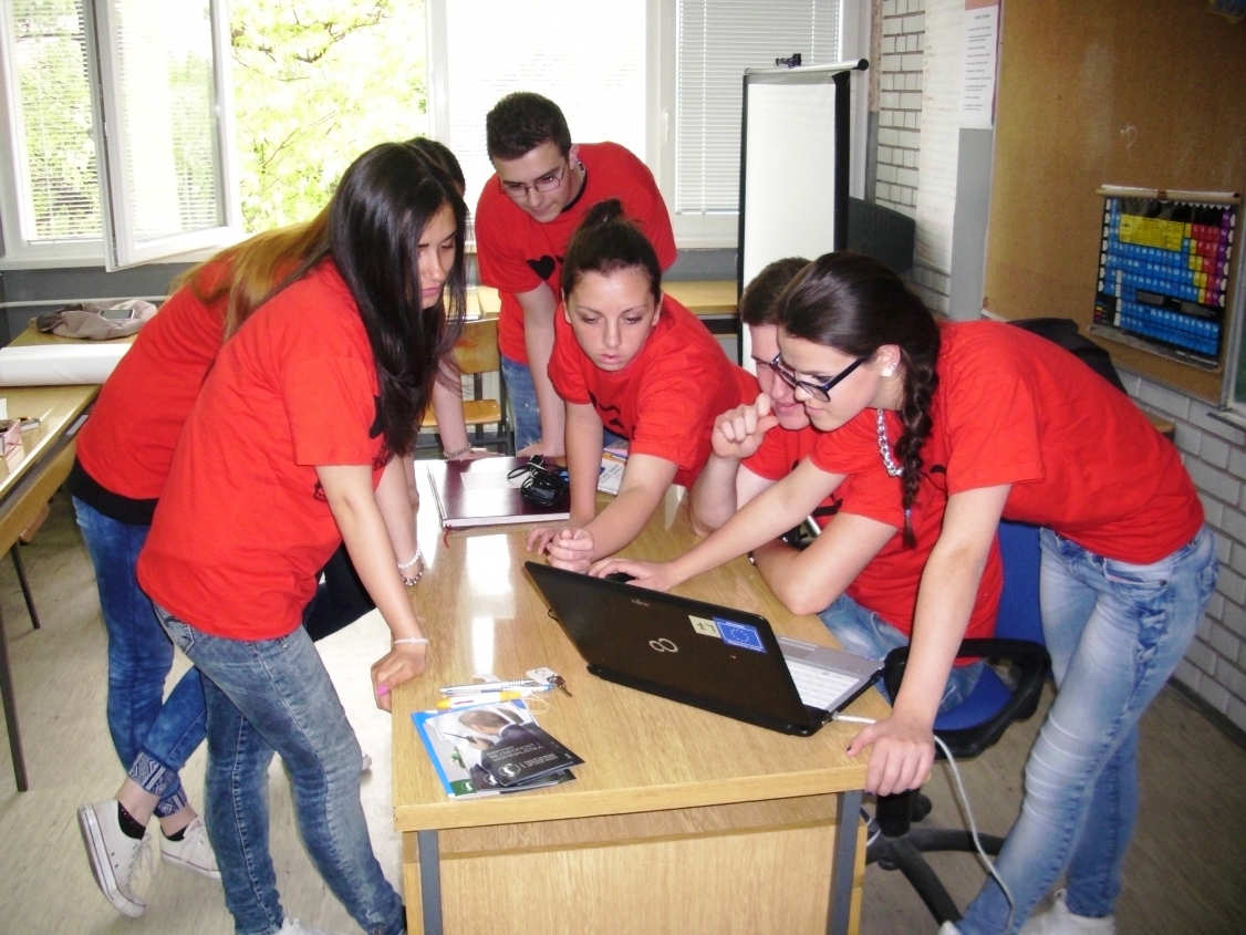 2015. Ma koliko bio jak, zakon je jači - Ekonomsko-trgovinska škola Bor